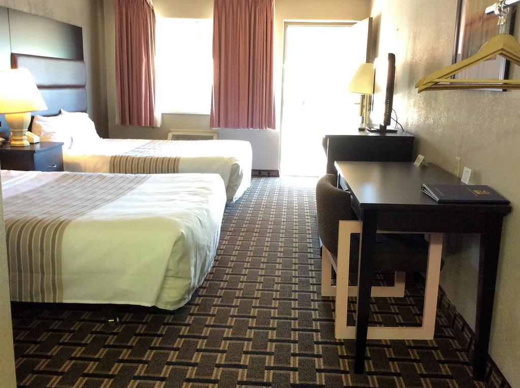 Econo Lodge Beaver Εξωτερικό φωτογραφία